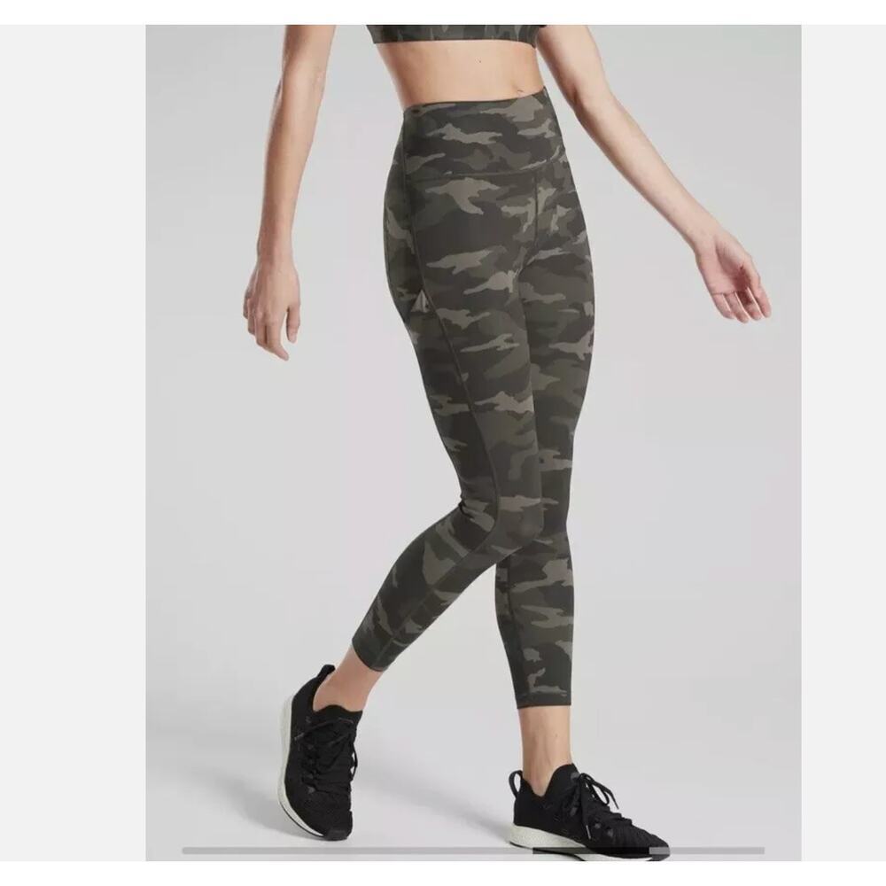Athleta Ultimate Camo 7/8 Tight Leggings Small Petite - Picture 1 of 4